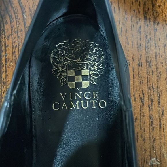 EUC Vince Camuto Leather Slip-On Loafers Padaire Black - Picture 5 of 5